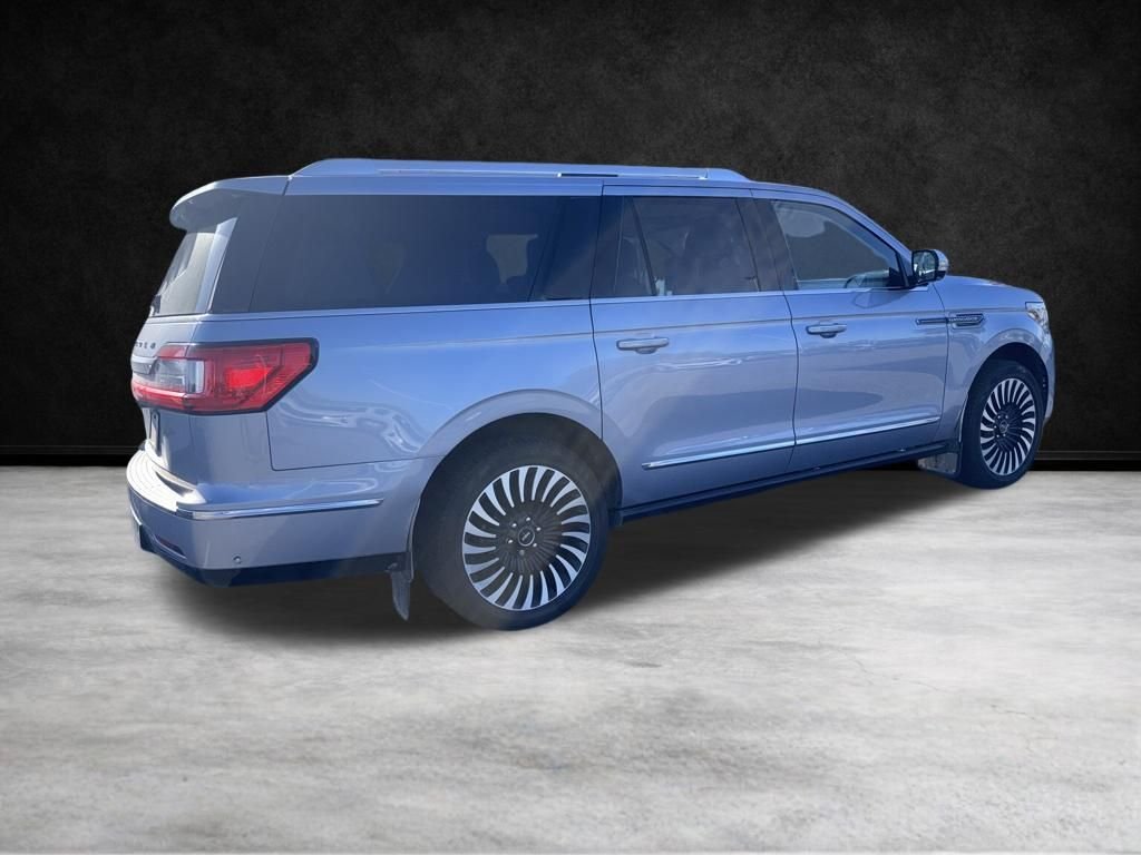 Used 2020 Crystal Blue Lincoln Black Label image 4