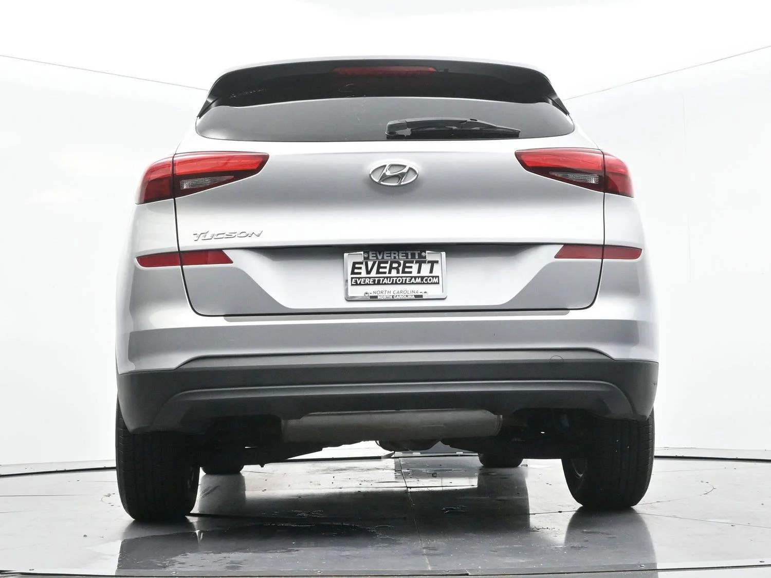 Used 2020 Stellar Silver Hyundai SE image 44