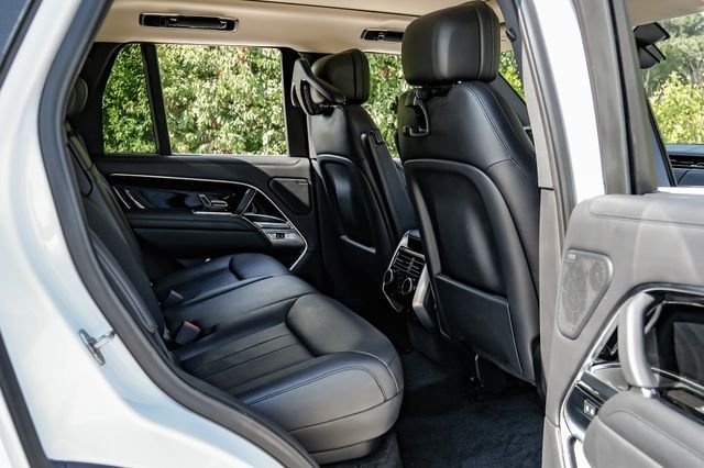 Used 2022 Fuji White Land Rover SE image 49