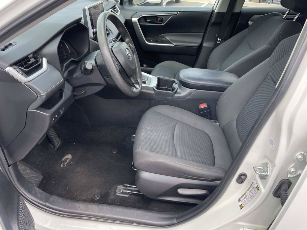 Used 2024 White Toyota LE image 17