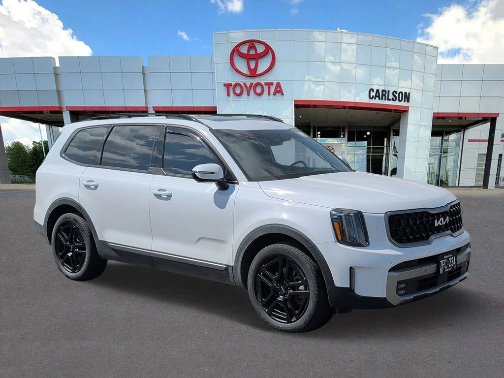 Used 2023 Kia Telluride SX Prestige X-Line with VIN 5XYP5DGC5PG352356 for sale in Minneapolis, Minnesota