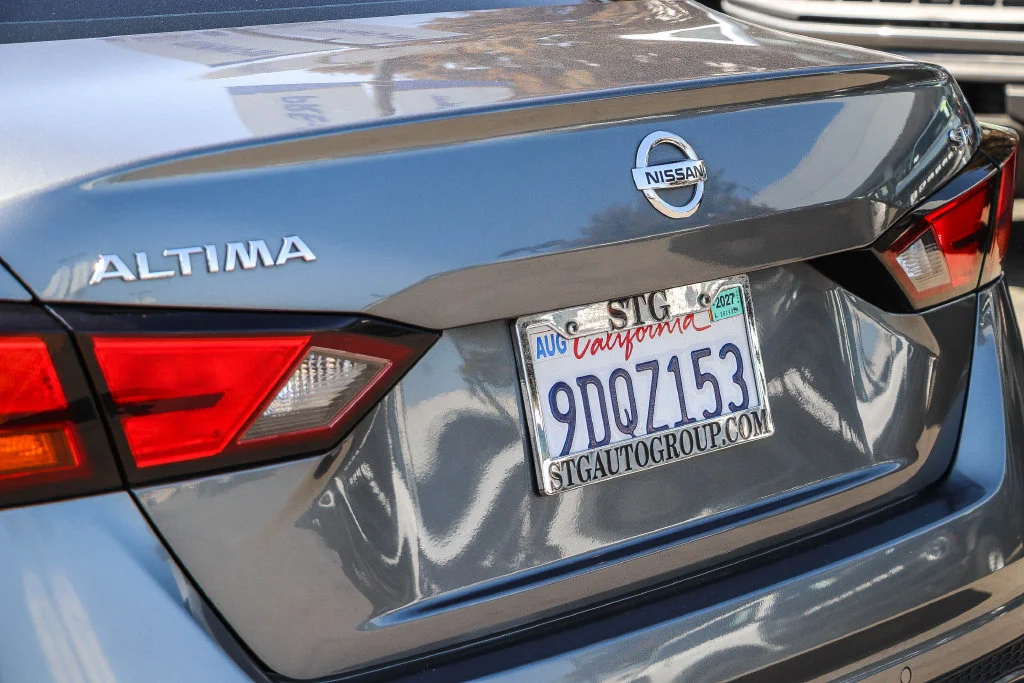 Used 2020 Gray Nissan 2.5 SR image 12