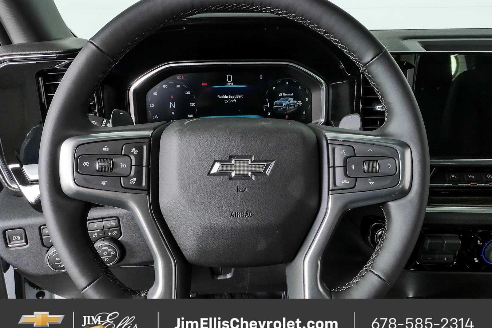 New 2026 Summit White Chevrolet RST image 9