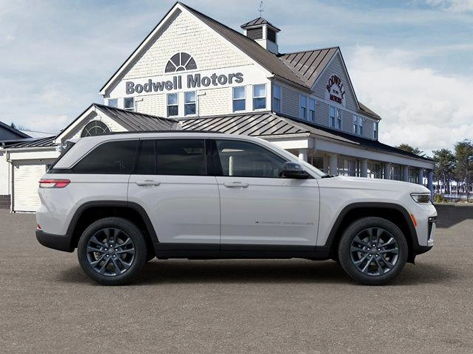 New 2026 Bright White Clear-Coat Exterior Paint Jeep 85th Anniversay Edition 4x4 image 21