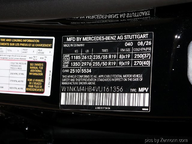 New 2027 Black Mercedes-Benz GLC 300 image 53