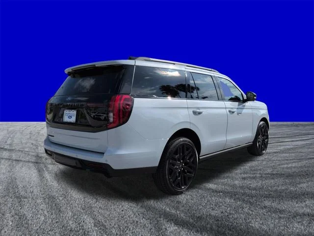 New 2026 Space Silver Metallic Ford Platinum® image 4