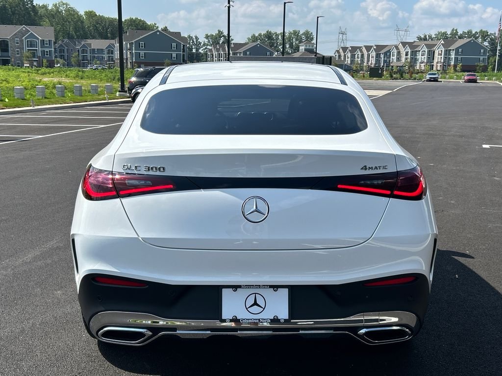 New 2026 Polar White Mercedes-Benz GLC300 image 6