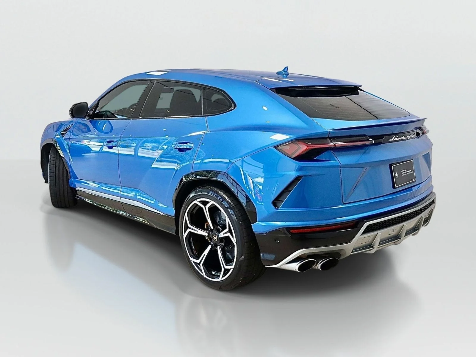 Used 2020 Blu Eleos Metallic Lamborghini  image 3