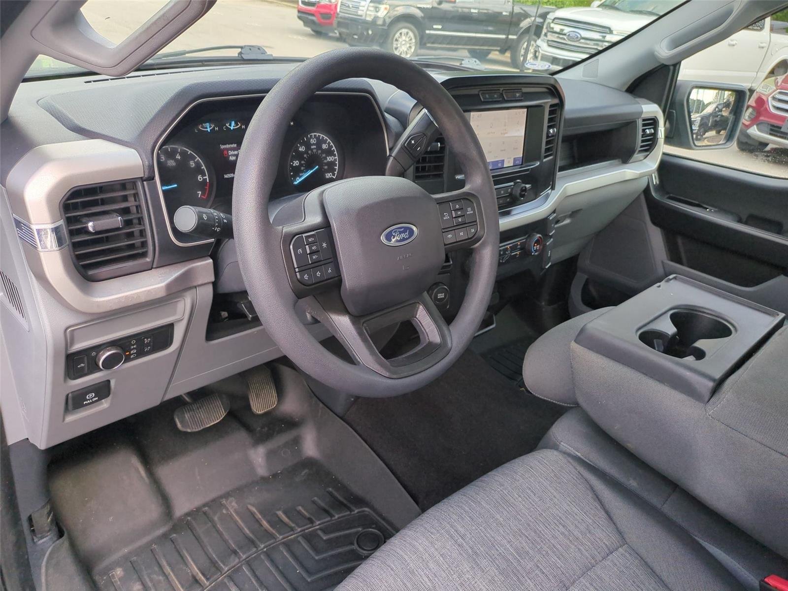 Used 2022 Iconic Silver Ford XL image 19