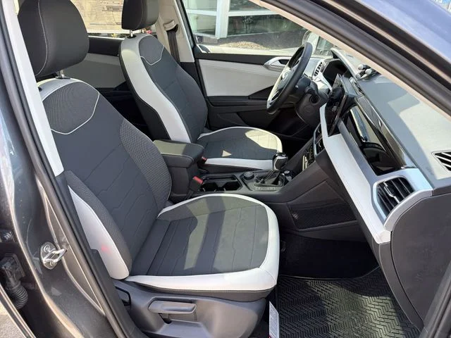 New 2026 Gray Volkswagen 1.5T SE image 25