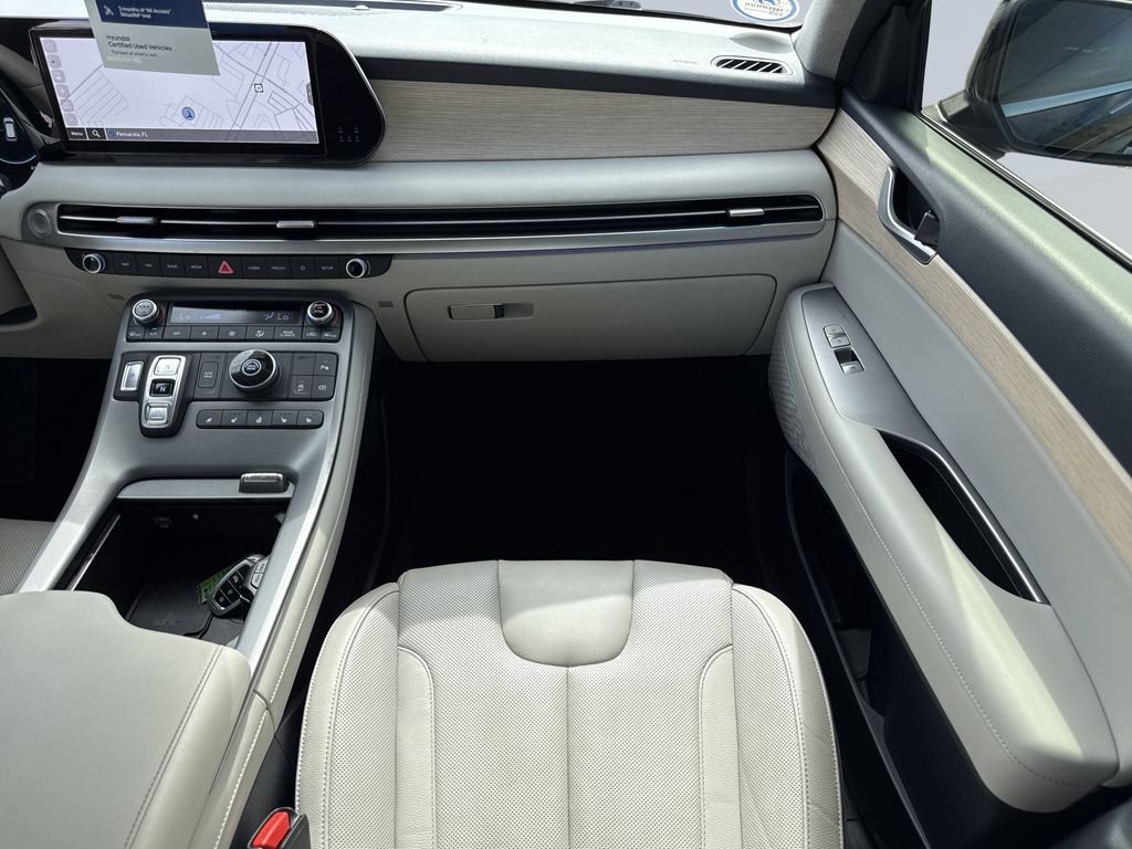 2024 Hyundai Palisade Limited - Photo 16