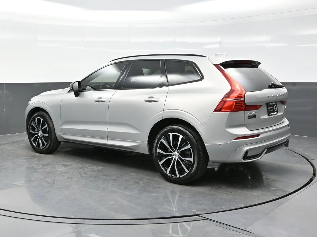 Certified Used 2023 Silver Dawn Volvo Plus image 4