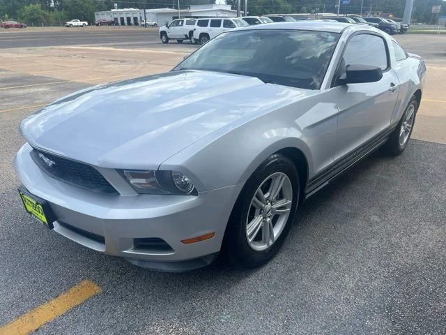 Used 2012 Silver Ford V6 image 5