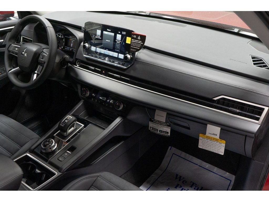 2025 Mitsubishi Outlander Plug-in Hybrid SE - Photo 18