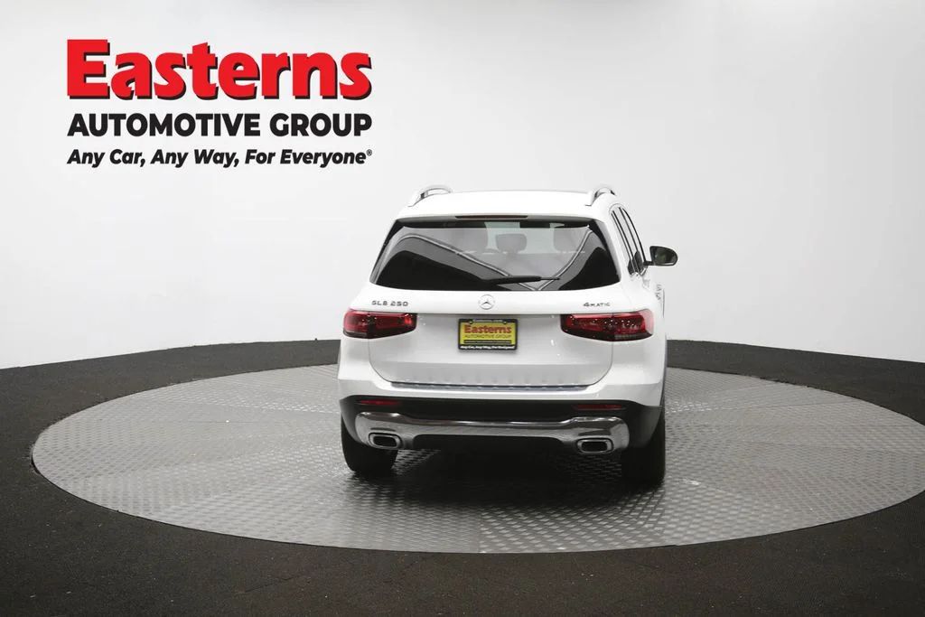 Used 2021 White Mercedes-Benz GLB 250 image 42