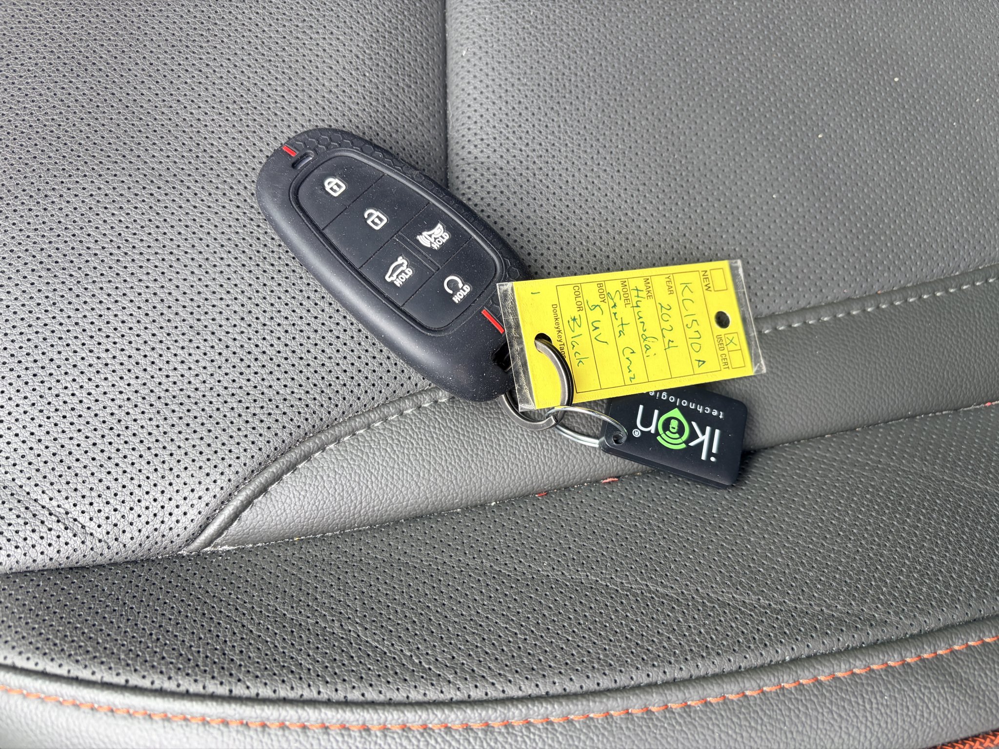 Used 2024 Phantom Black Hyundai Limited image 24
