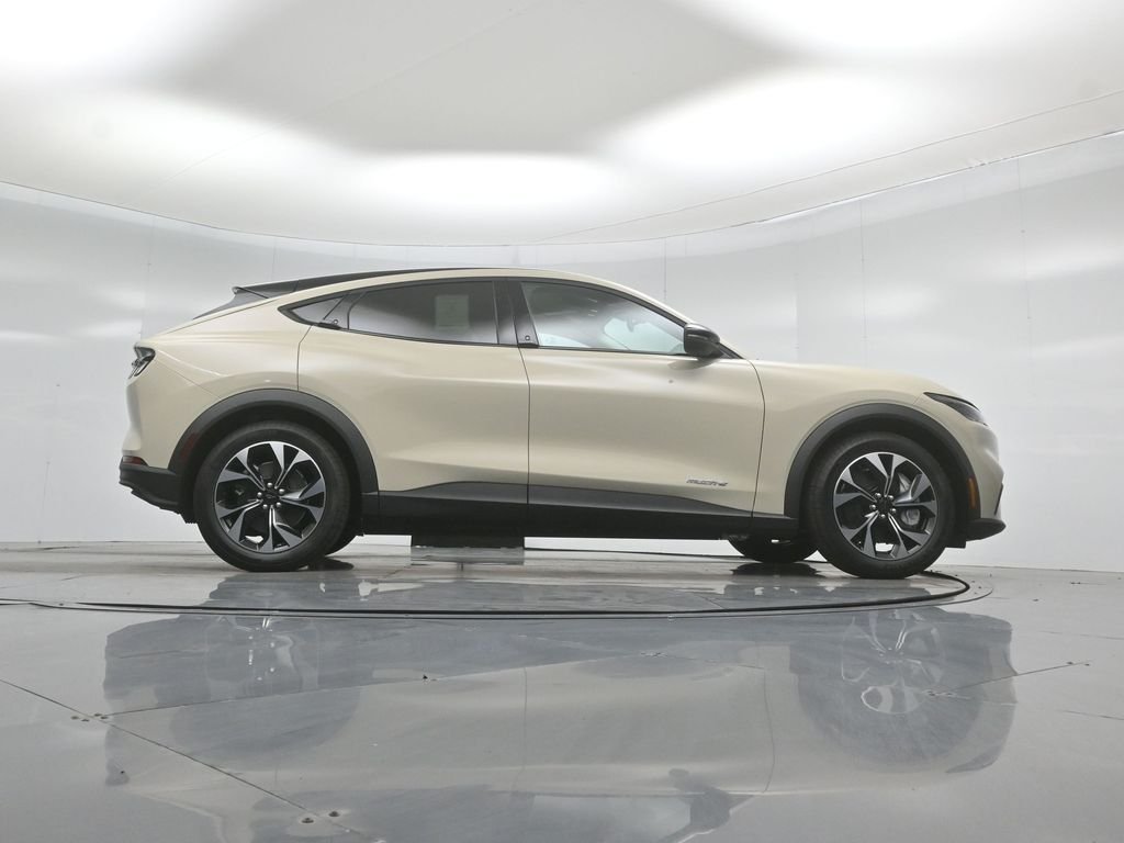New 2026 Desert Sand Ford Select image 44