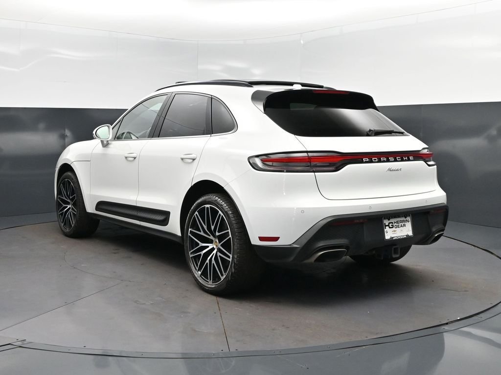 Used 2024 White Porsche Base image 5