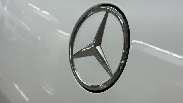 New 2026 Polar White Mercedes-Benz AMG® GLE 53 image 8