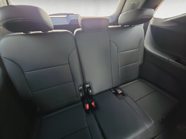2026 Chevrolet Traverse High Country - Photo 19