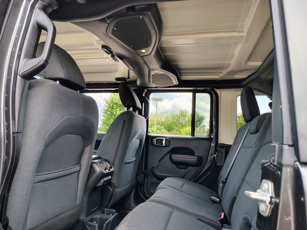 Used 2025 Gray Jeep Willys image 39