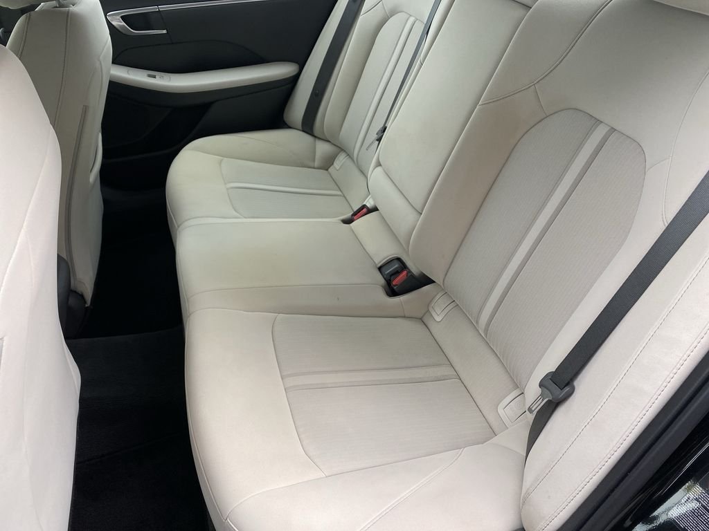 Used 2023 Onyx Black Hyundai SEL image 28