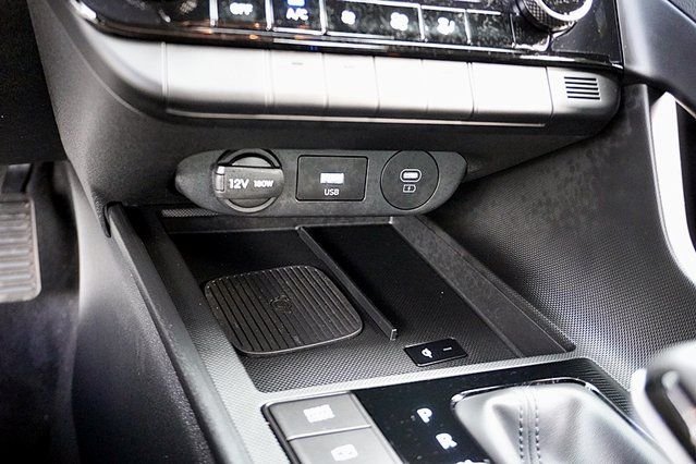 Used 2026 White Hyundai SEL Sport image 26