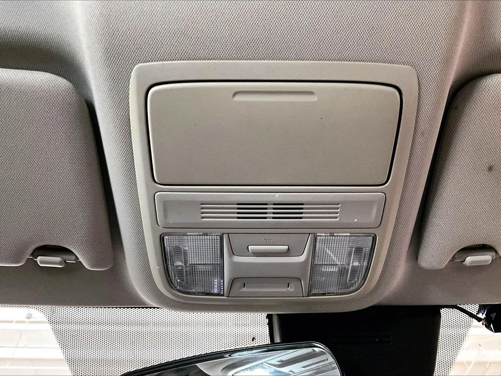 Used 2018 Gray Honda LX image 22