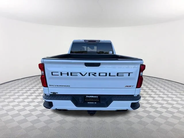 Used 2020 SUMMIT WHITE Chevrolet RST image 6
