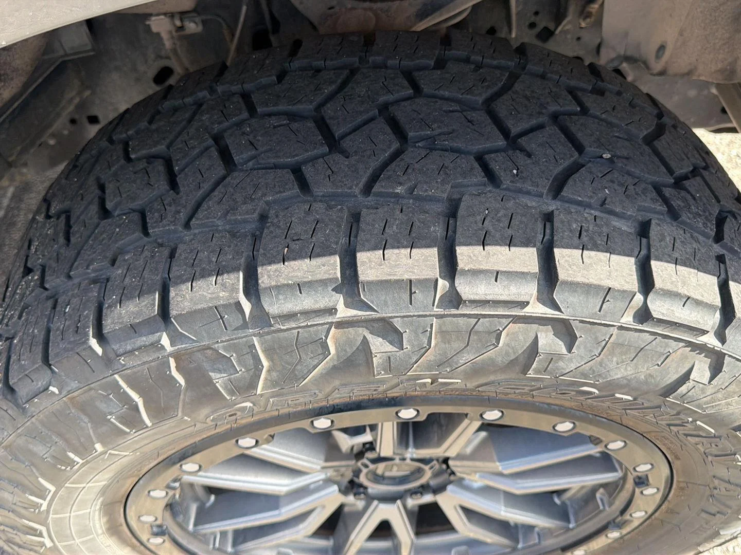 Used 2023 Carbonized Gray Ford LARIAT image 5