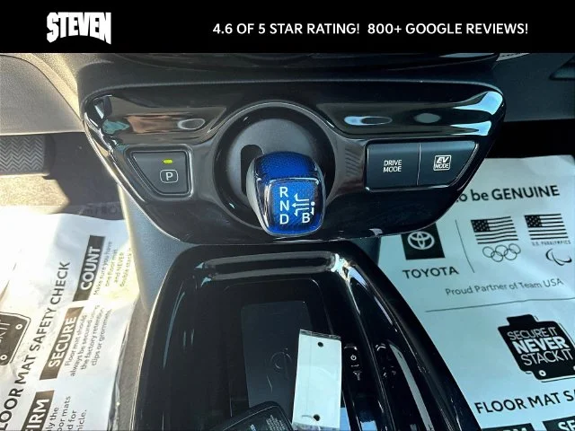 Used 2017 White Toyota Three Touring image 17