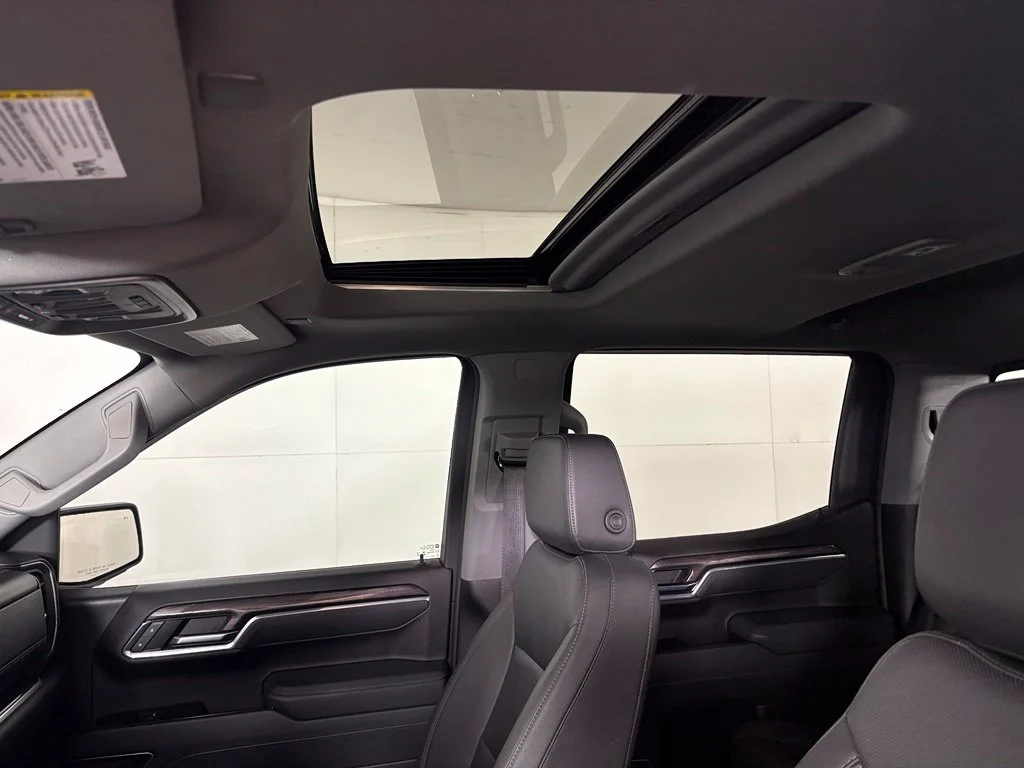 Used 2025 Gray Chevrolet LTZ image 39