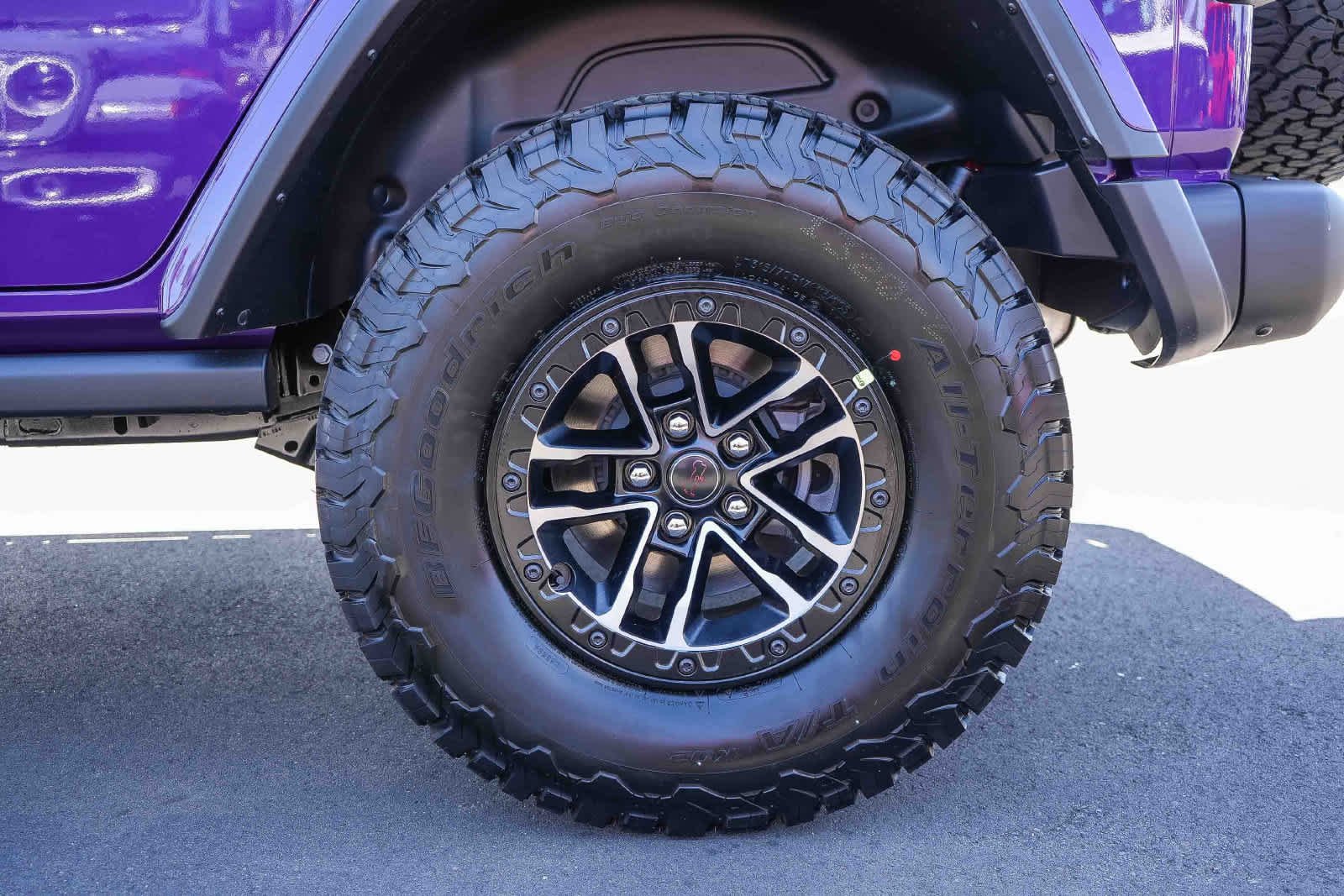 New 2026 Reign Exterior Paint Jeep Rubicon X image 10