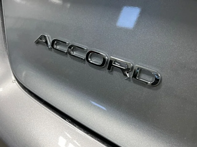 2025 Honda Accord SE - Photo 5