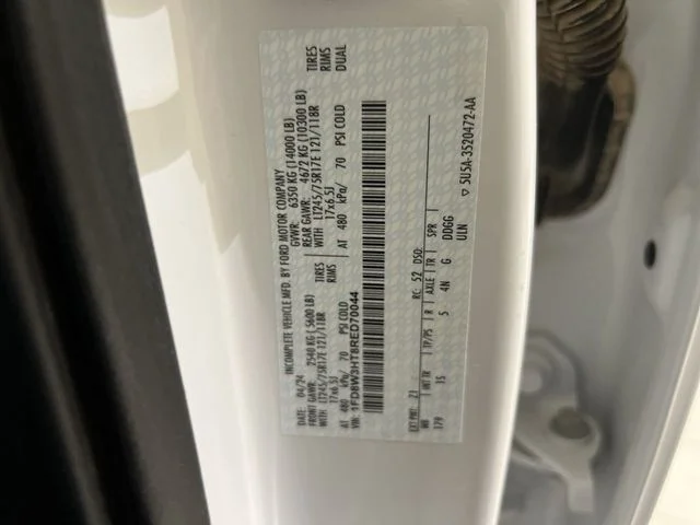 Used 2024 Oxford White Ford XL image 28