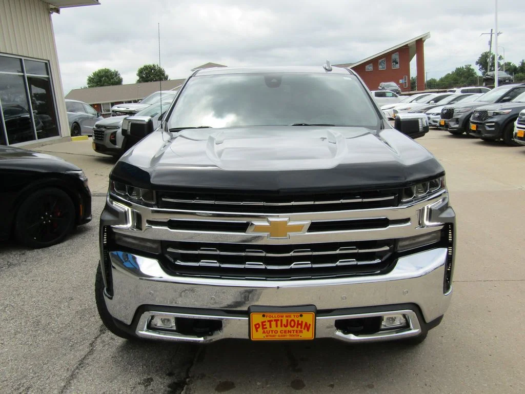 Used 2022 Satin Steel Metallic Chevrolet LTZ image 13