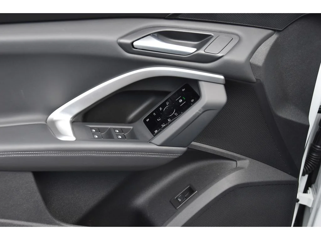 Used 2025 Glacier White Metallic Audi Premium image 25