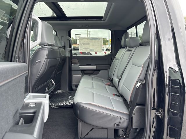 2025 Ford F-150 Lariat - Photo 29