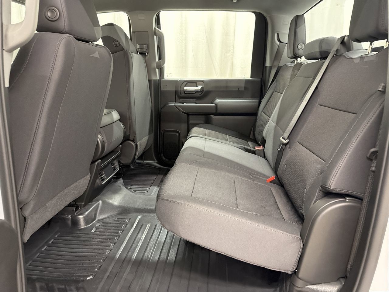 2026 GMC Sierra 2500HD Pro - Photo 18