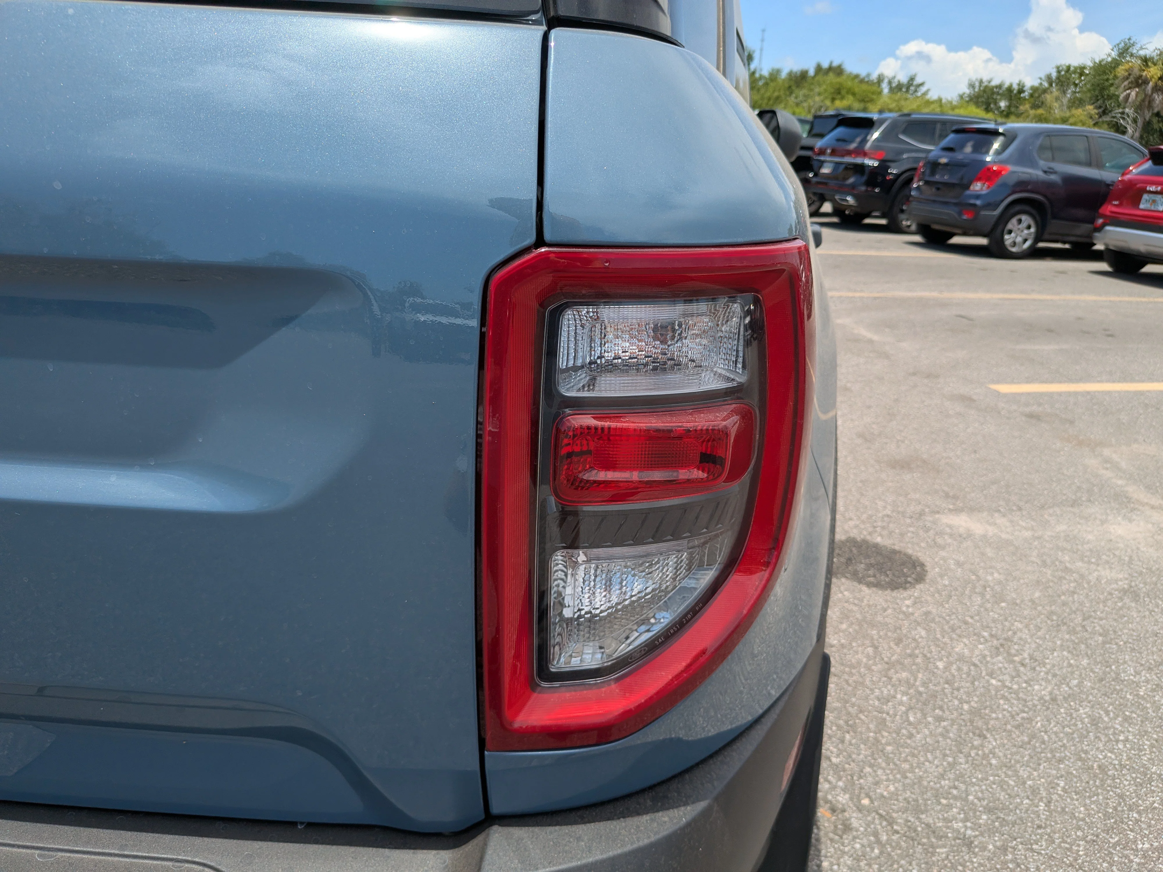 New 2026 Azure Gray Metallic Tri-Coat Ford Outer Banks® image 10