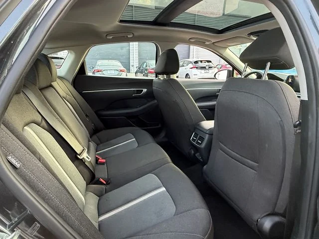 2021 Hyundai Sonata SEL - Photo 14