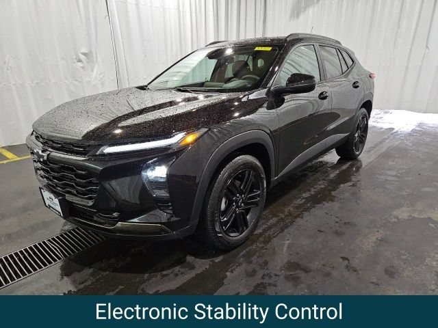 New 2026 Mosaic Black Metallic Chevrolet ACTIV image 7