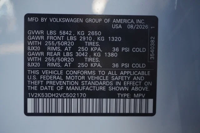 New 2027 Opal White Pearl Volkswagen SE w/Technology image 43