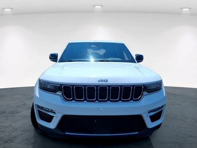 Used 2024 White Jeep 4xe image 4