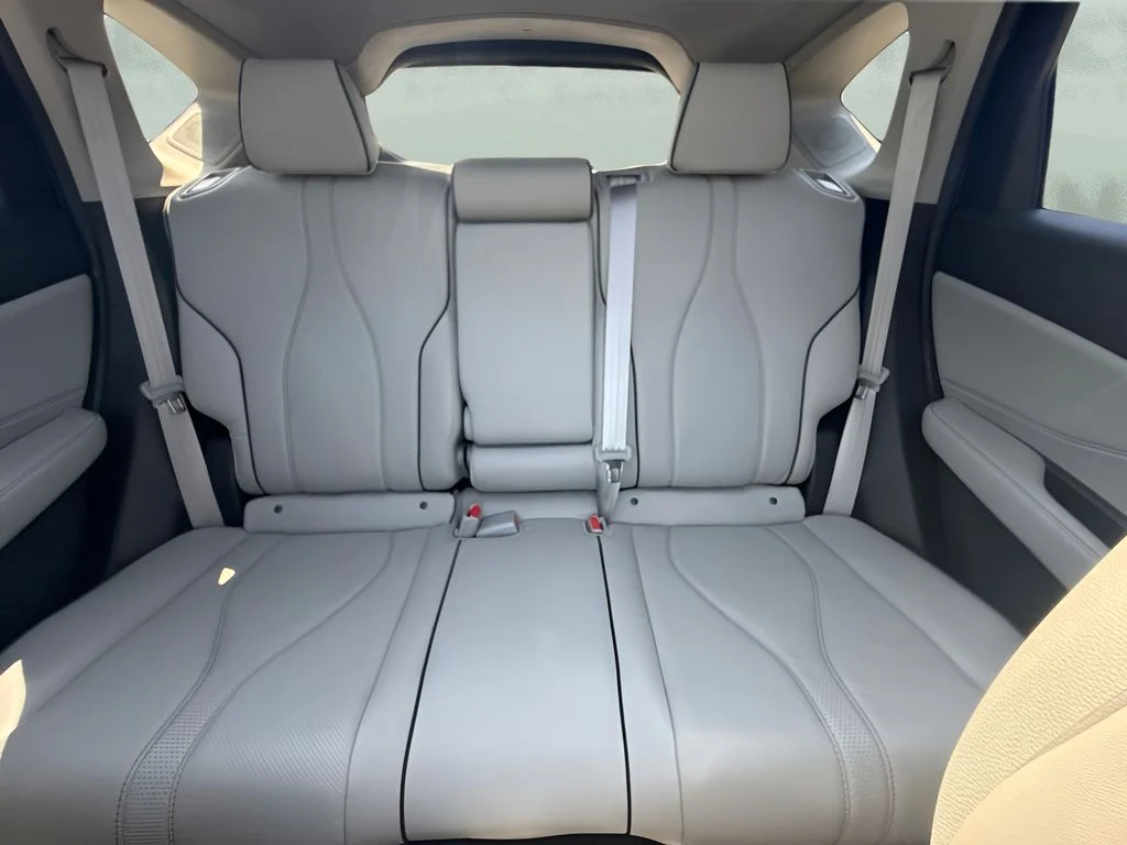 Used 2020  Acura Advance Package image 11