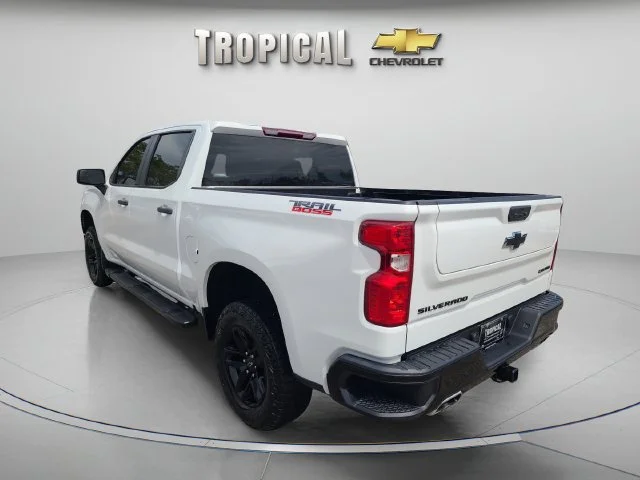 Used 2024 Summit White Chevrolet Custom Trail Boss image 3