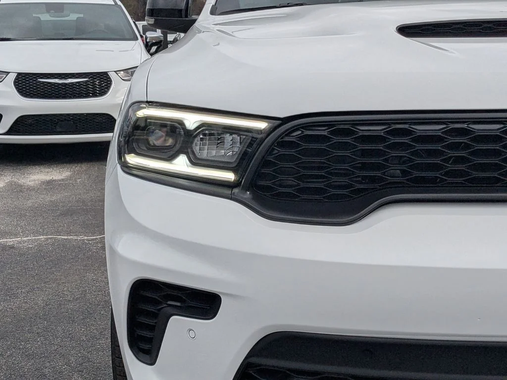 New 2026 White Knuckle Clear-Coat Exterior Paint Dodge GT Plus image 10