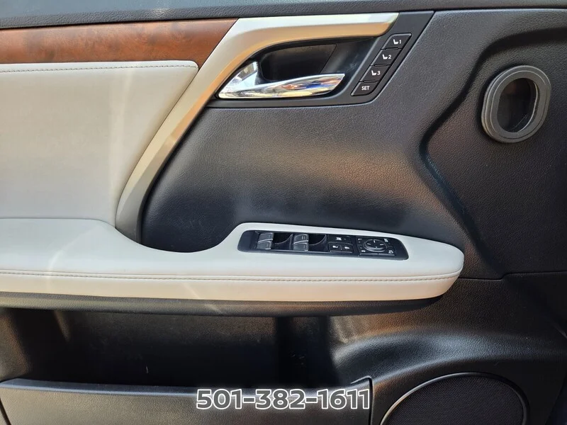 Used 2020 BLUE LEXUS RX 350L FWD image 29