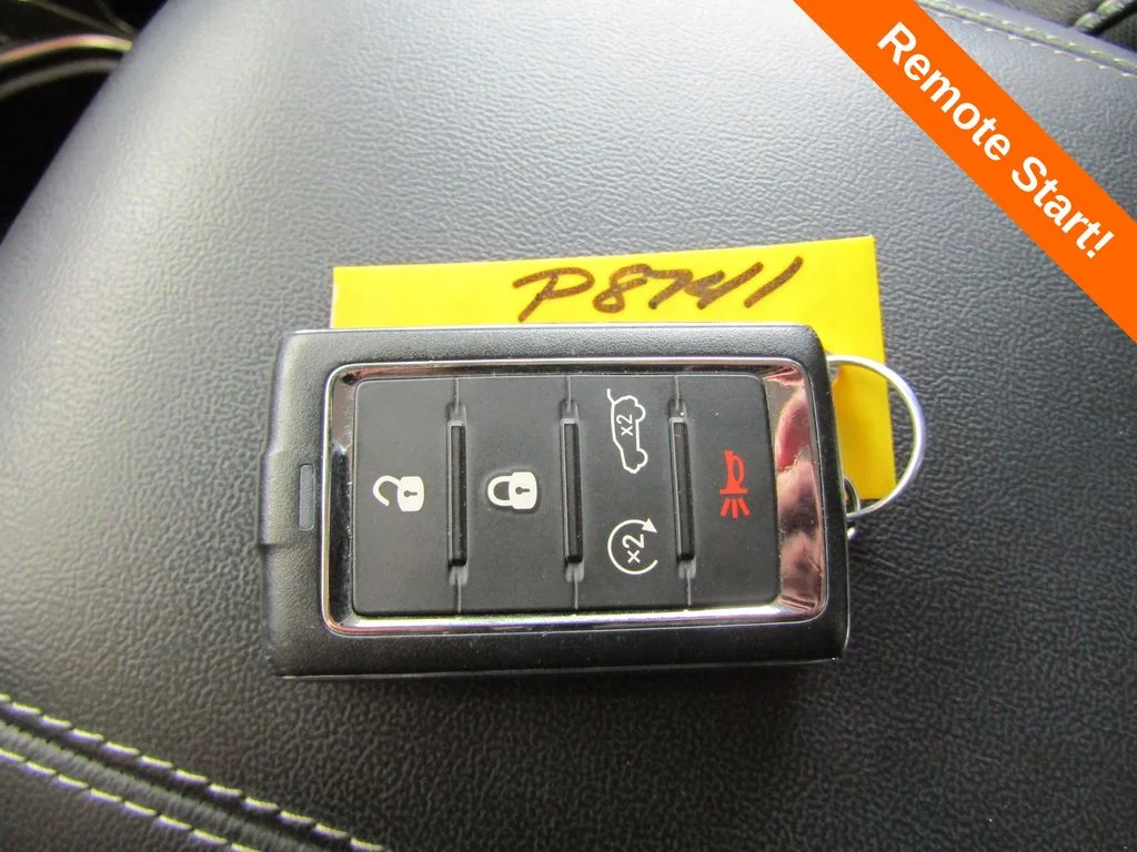 Used 2023 Silver Jeep Limited image 22