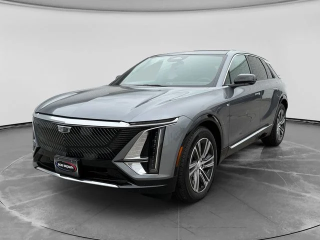 Used 2023 Gray Cadillac Luxury image 7